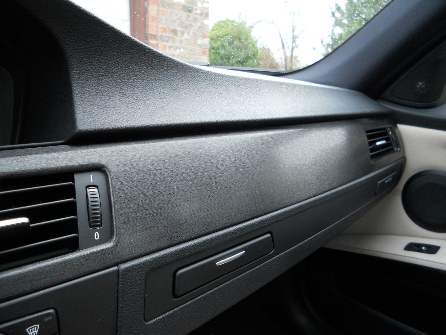 BMW x5 e53 interior trim wrapped with 3m 1080 brushed black! Wu! Wraps Bimmerfest BMW Forums
